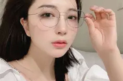 宋宁峰塌房：深情人设碎一地带娃出轨刷底线内娱渣男又添新名场面